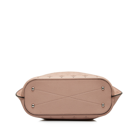 LOUIS VUITTON Monogram Mahina Girolata Bucket Bag - Picture 4 of 12